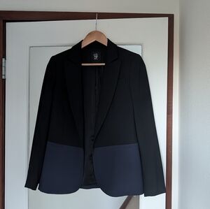 Barneys New York Two Toned Blazer Size 6
